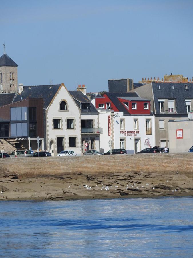 Au Bout Du Port Apartamento Guilvinec Exterior foto